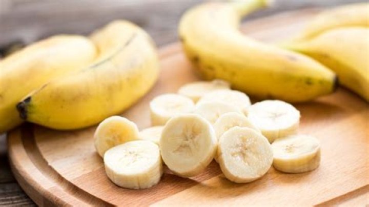 Are Bananas full of protein?