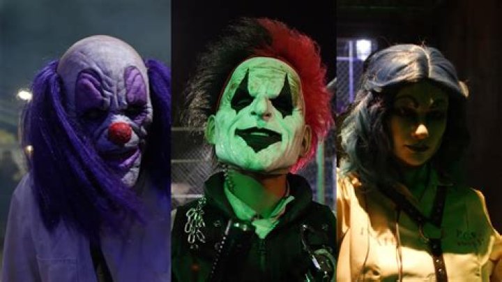 Are haunted house actors allowed to touch you?