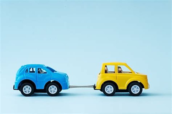 Can u tow a car with another car?