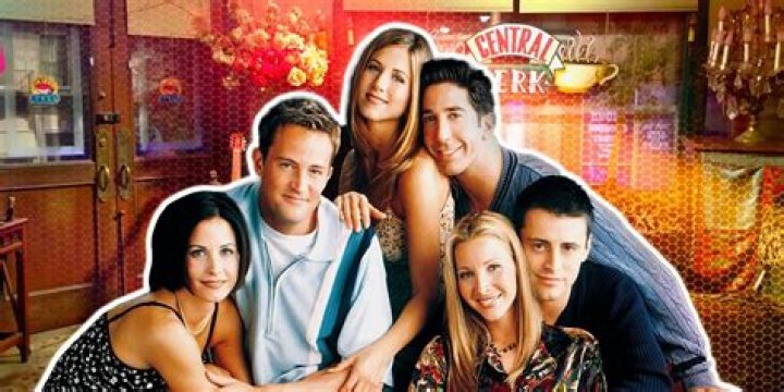 Did the Friends cast sleep with each other?