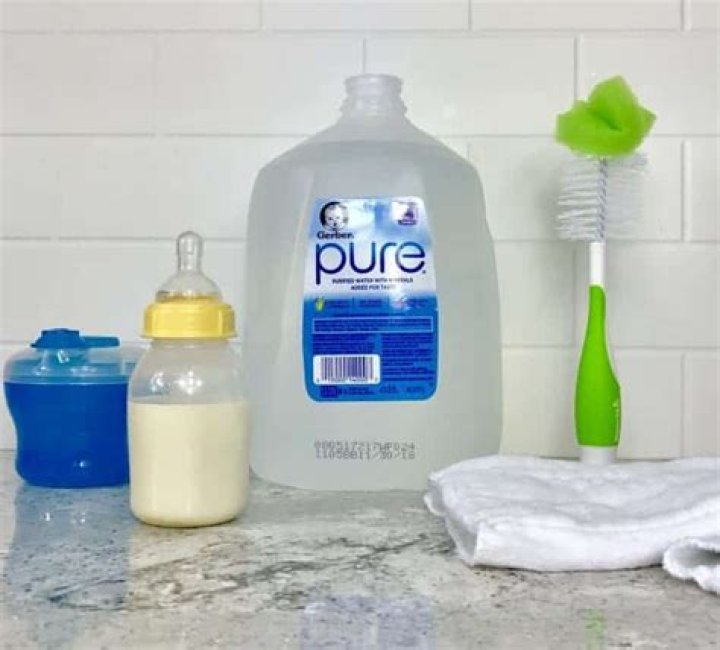 Do bottles have to be dry before pumping?