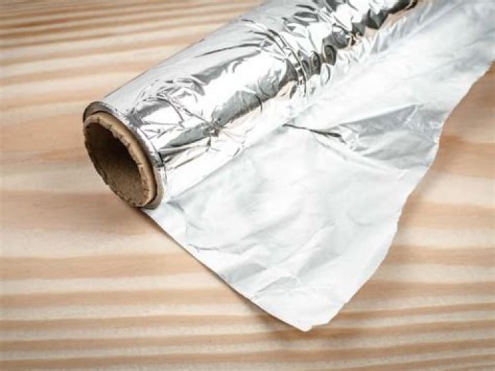 Do rats hate aluminum foil?