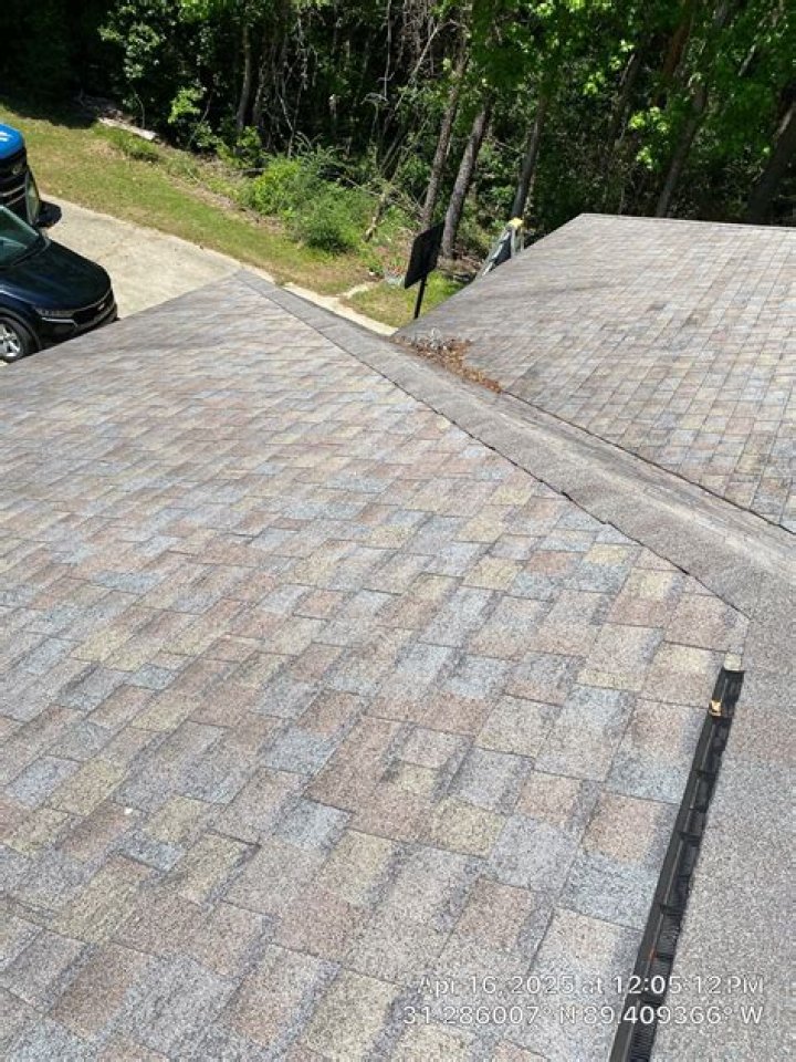 Do roofers ever fall?