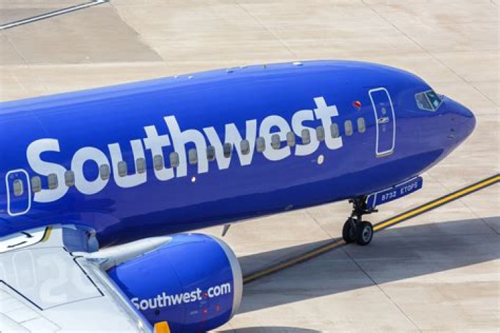 Does Southwest Airlines have paid training?