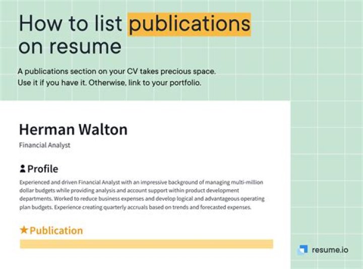 How do you write a list of publications?