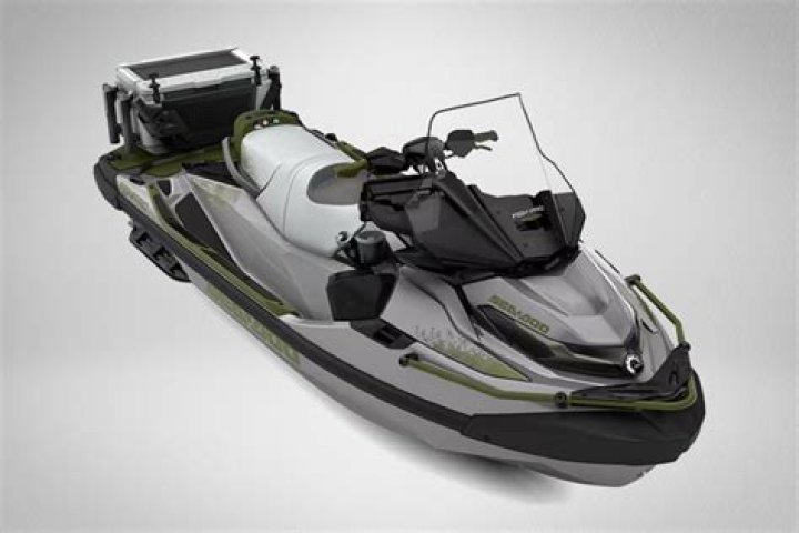 How fast does a 300 HP jet ski go?
