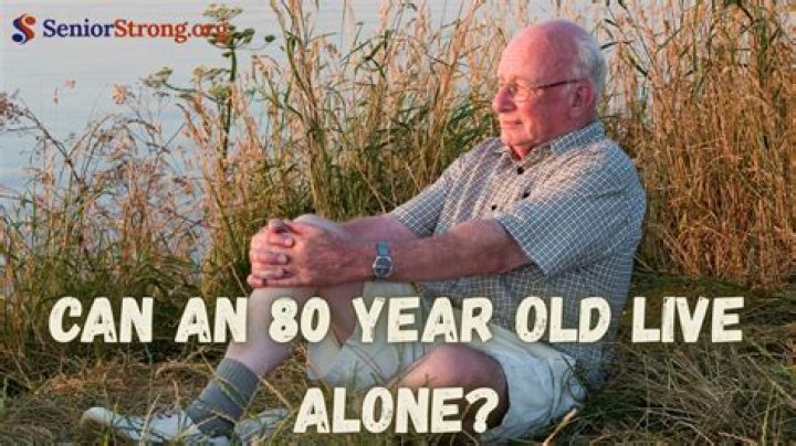 How long can an 80 year old live on dialysis?