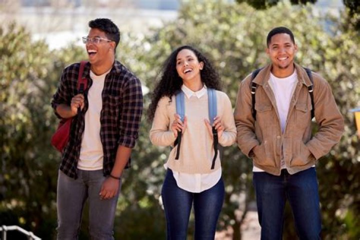 How long does it take for a student loan to be approved?