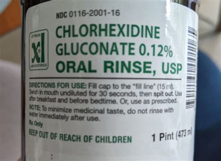 How many days should I use chlorhexidine gluconate oral rinse?