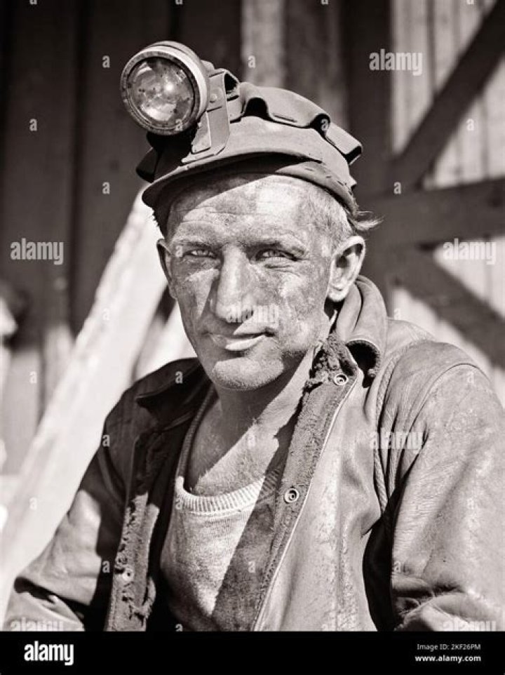 How many hours a day does a coal miner work?