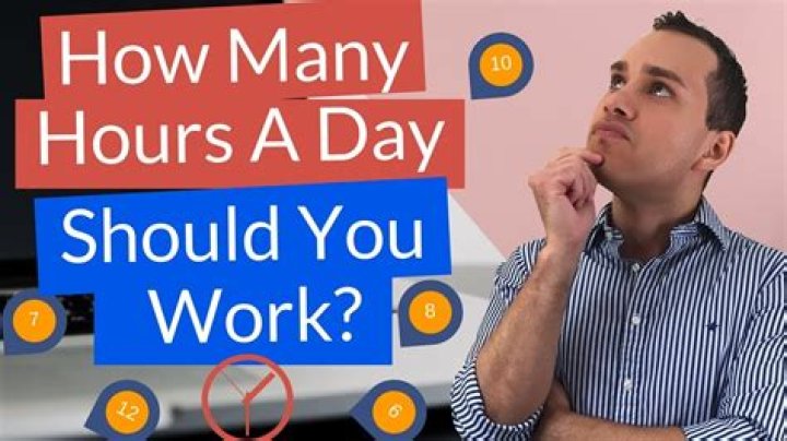 How many hours a day does a mechanic work?