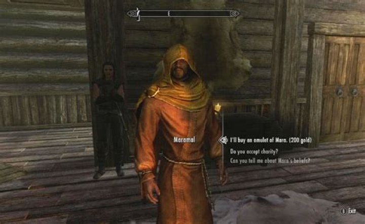 How many rings can you wear Skyrim?