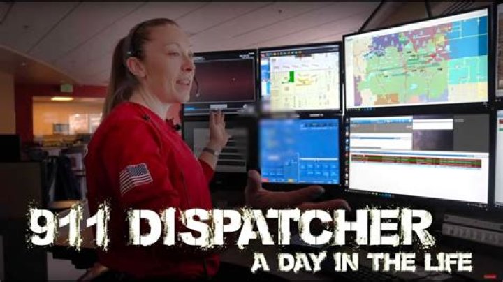 Is 911 dispatcher a good career?