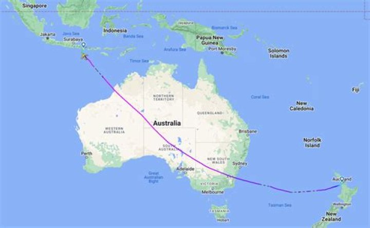 Is Australia richer than New Zealand?