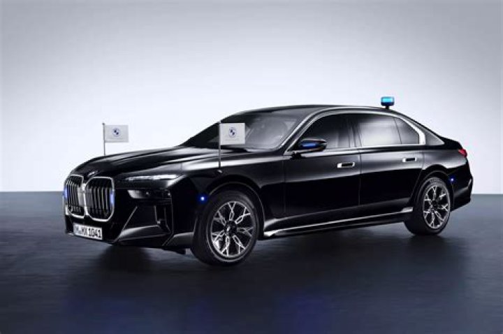 Is BMW 7 series bulletproof?