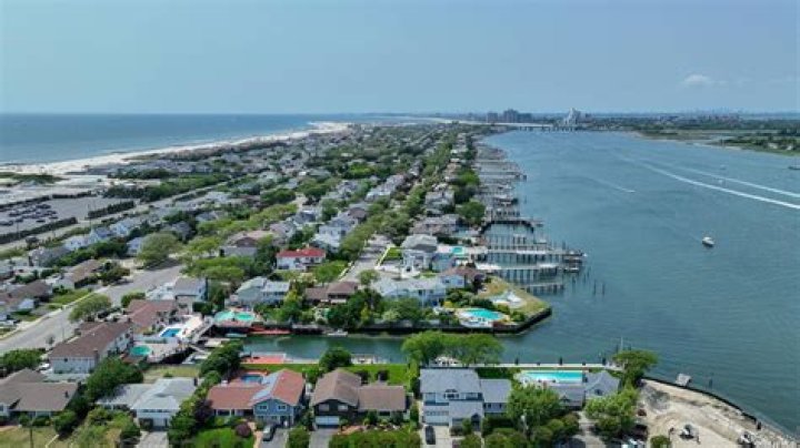 Is Jones NY still in business?