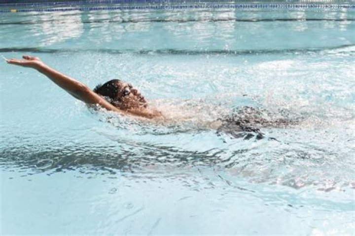 Is swimming good for plantar fasciitis?