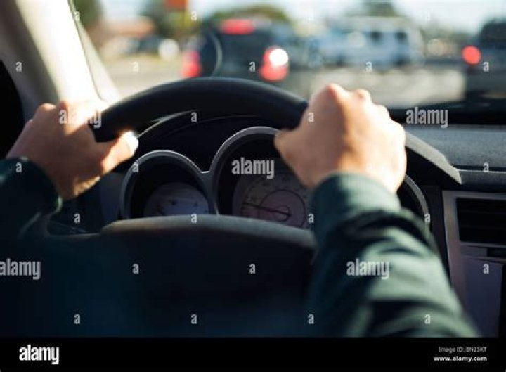 Should you drive with both hands on the wheel?