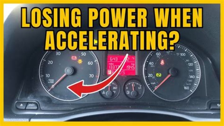 What can cause a car to lose power when accelerating?