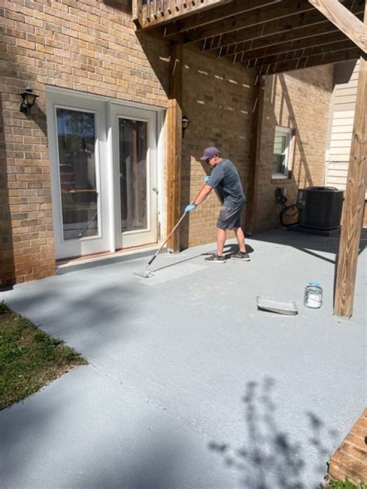 What happens if you paint concrete without primer?