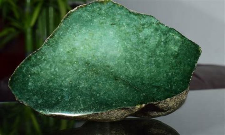 What is carbonate jade?