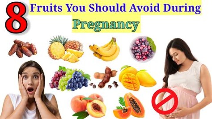 What is the best time to eat fruits during pregnancy?