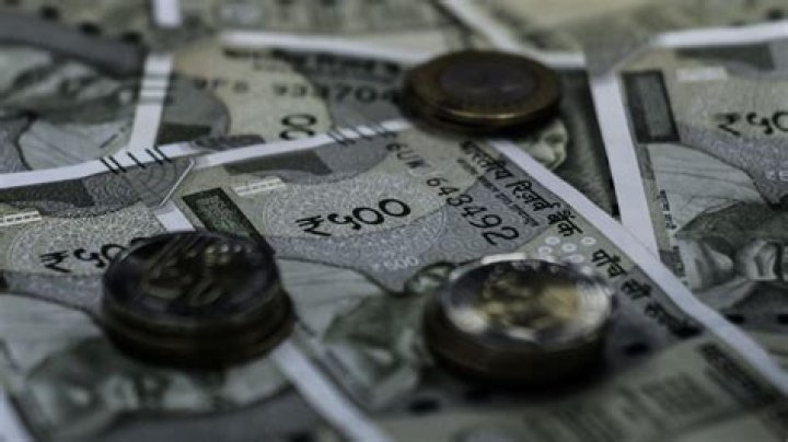 What is the price of 250 dollars in rupees?