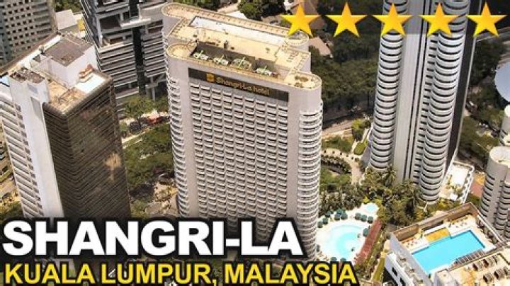 What is the vision of Shangri-La Hotel?