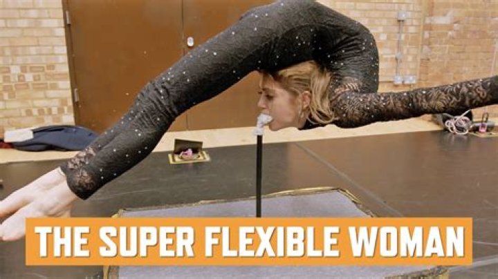 What makes a contortionist flexible?