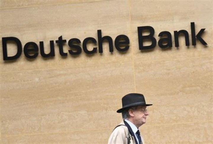 What services does Deutsche Bank provide?