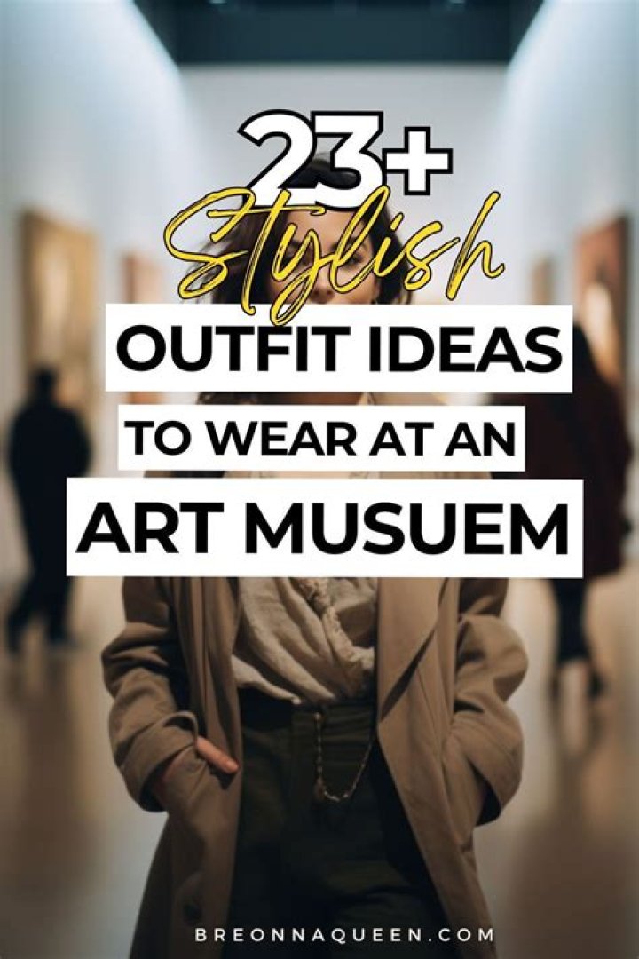 What should an artist wear?