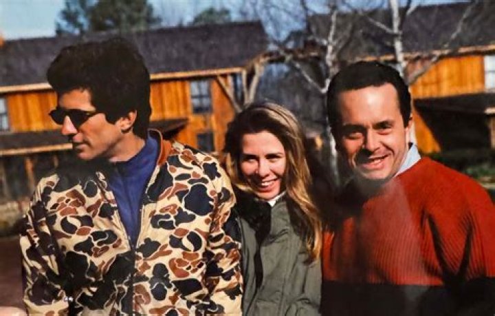 What was Anthony Radziwill worth when he died?