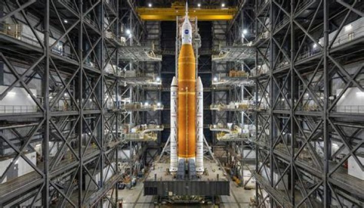 What was Artemis skin color?