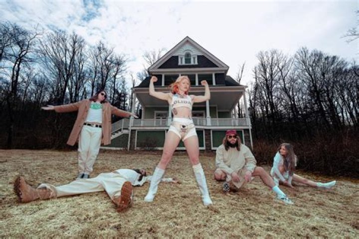 What was Sara Teasdale known for?