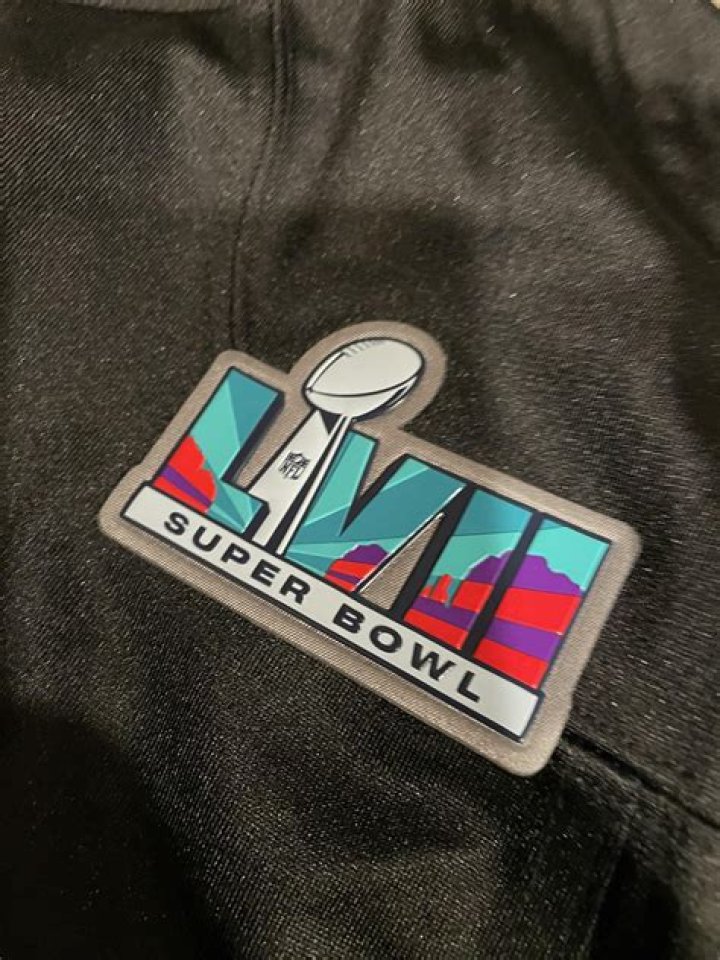 When did the NFL start using Super Bowl patches?