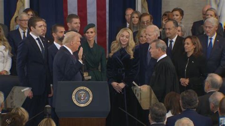 Who administers the oath of office to the new Speaker?