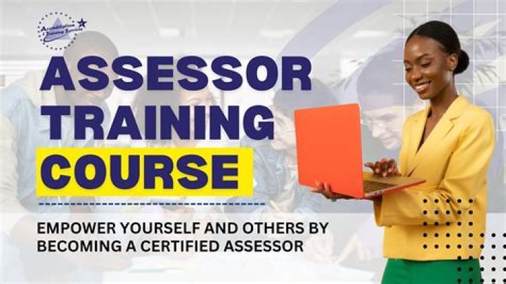 Who can be ad of e assessor?