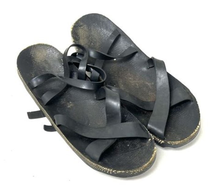 Why did Viet Cong wear sandals?