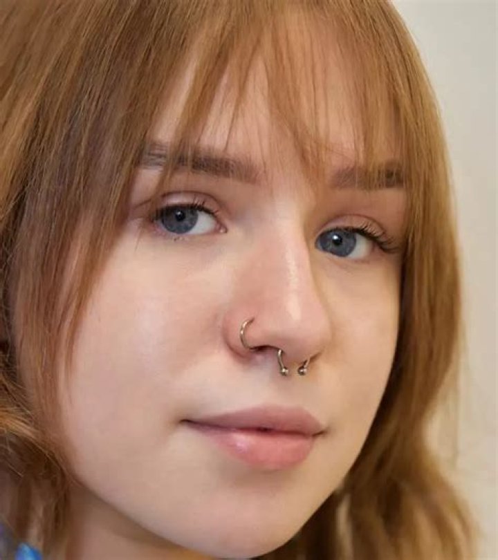 Will a nose piercing scar?